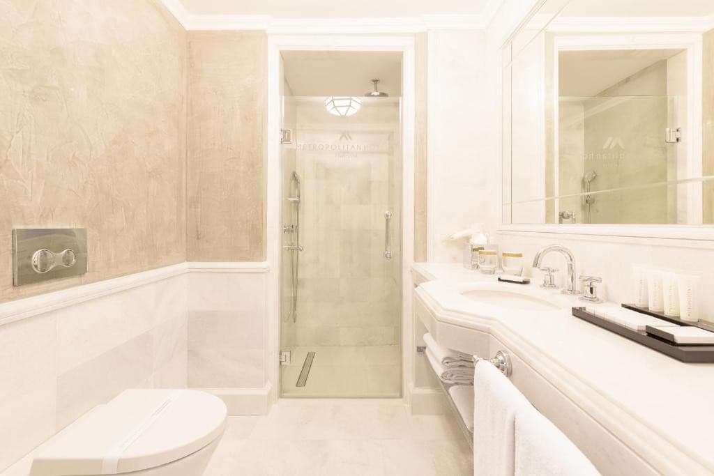 METROPOLITAN HOTEL TAKSIM