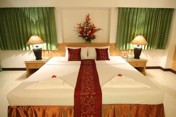 Eastiny Inn Hotel