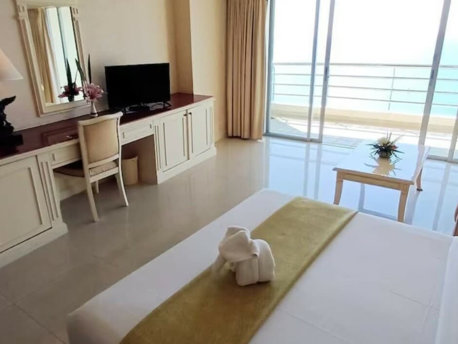 ADRIATIC PALACE PATTAYA