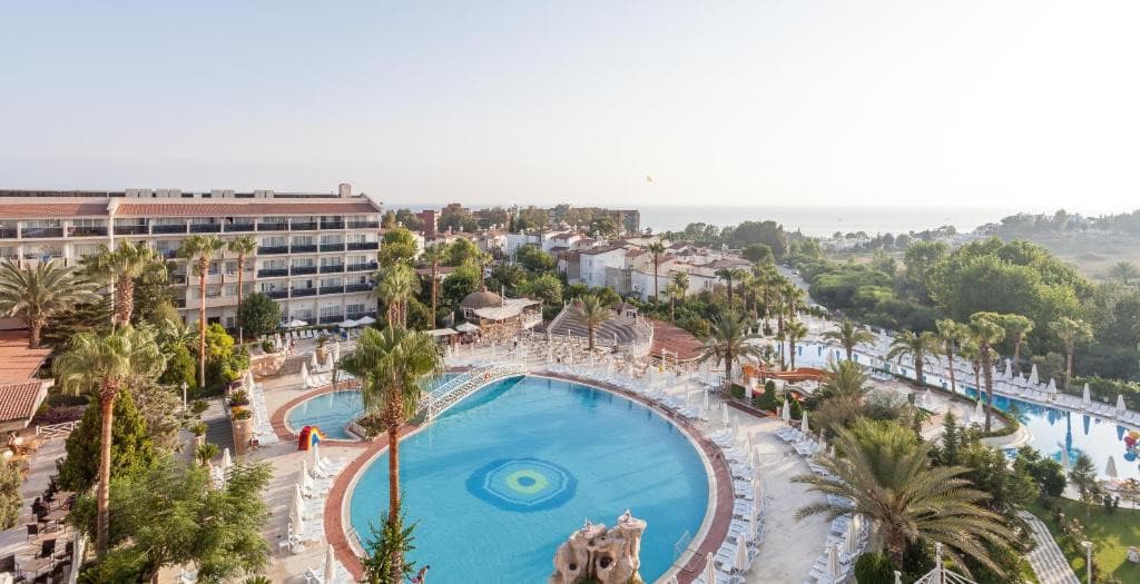 Seaden Corolla Hotel