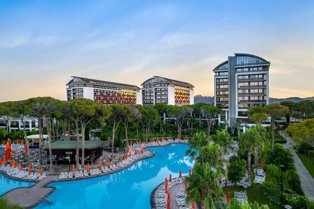 Trendy Lara Hotel