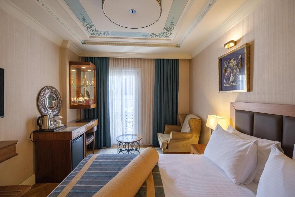 GOLDEN AGE HOTEL