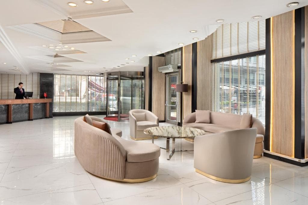 GOLDEN AGE HOTEL