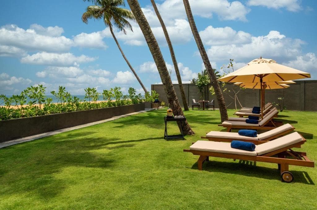 Crystal Sands, Galle