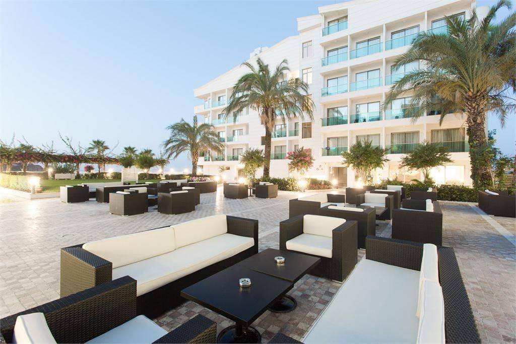 Falcon Club Hotel