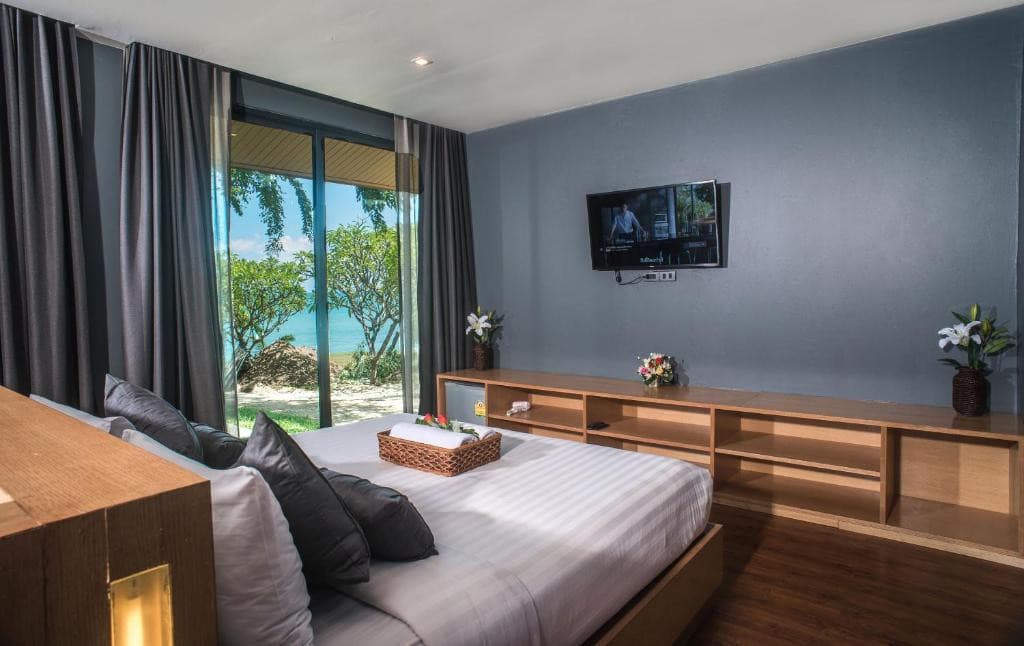 The Bay Samui Beach Resort