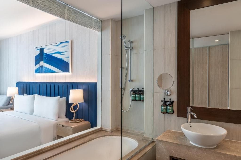 Crowne Plaza Abu Dhabi Yas Island
