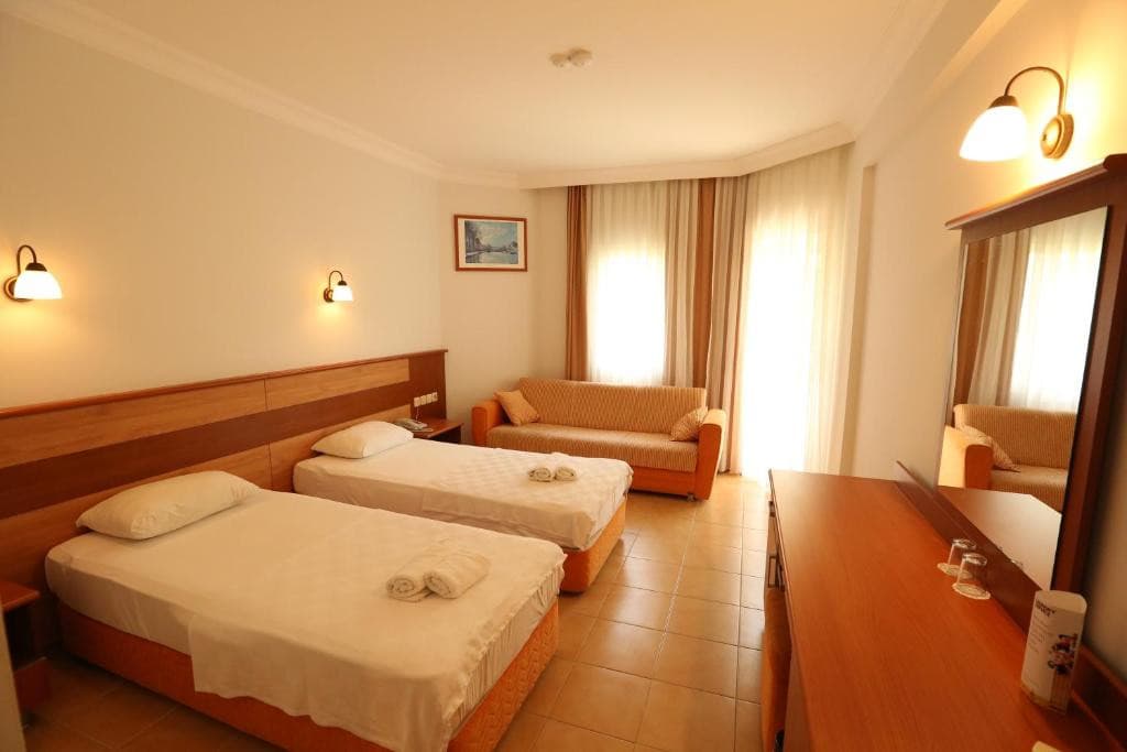 Mavruka Hotel