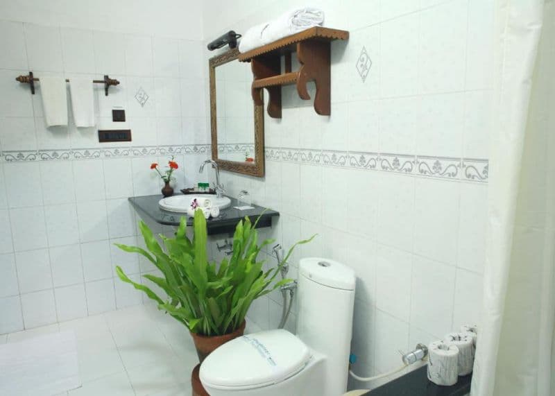 MANALTHEERAM AYURVEDA BEACH VILLAGE