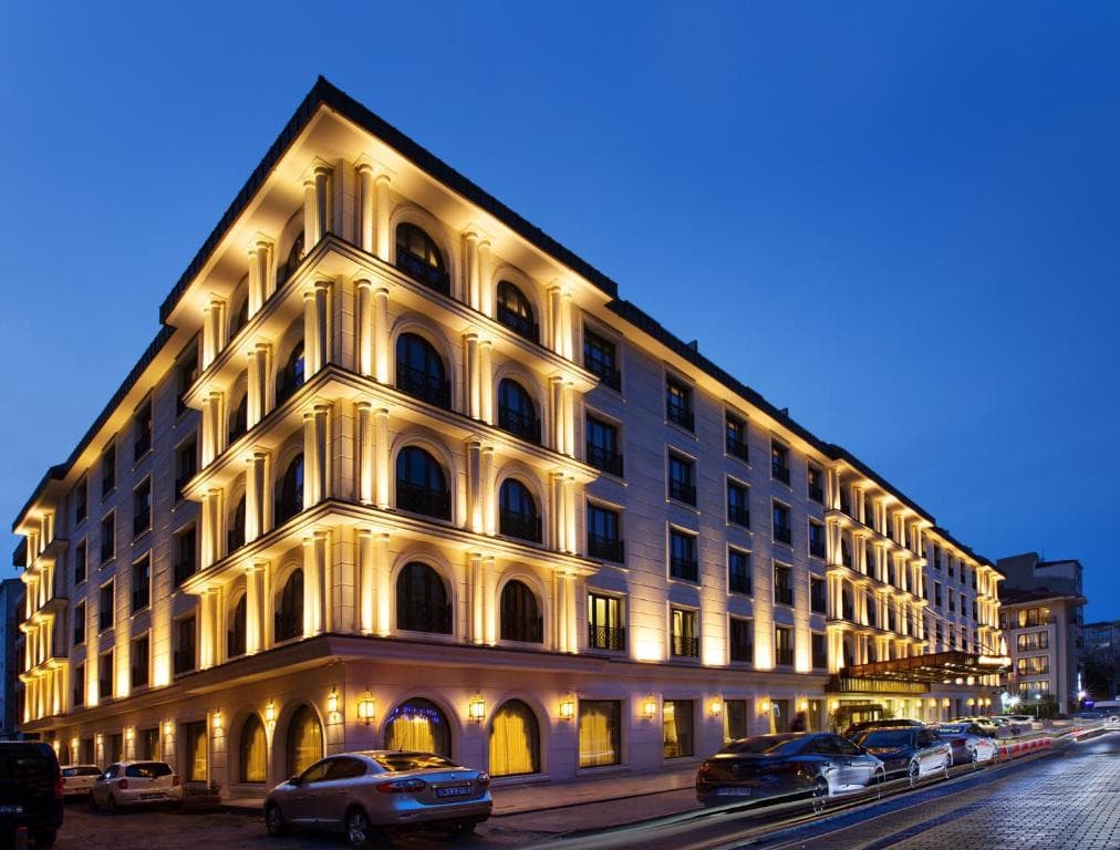 OTTOMANS LIFE DELUXE HOTEL