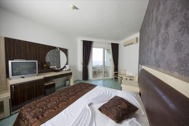 Klas Hotel