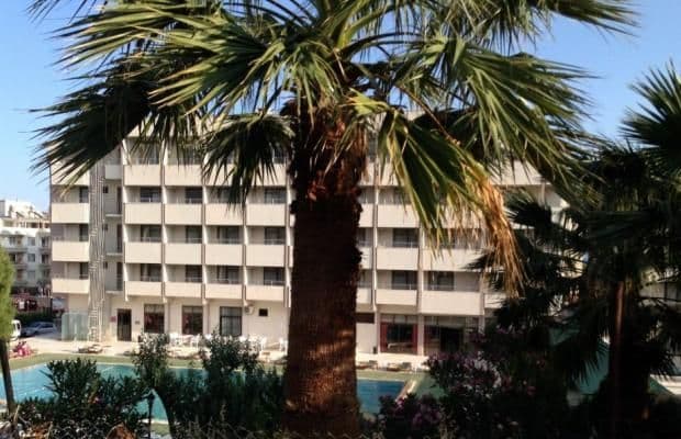 First Class Hotel