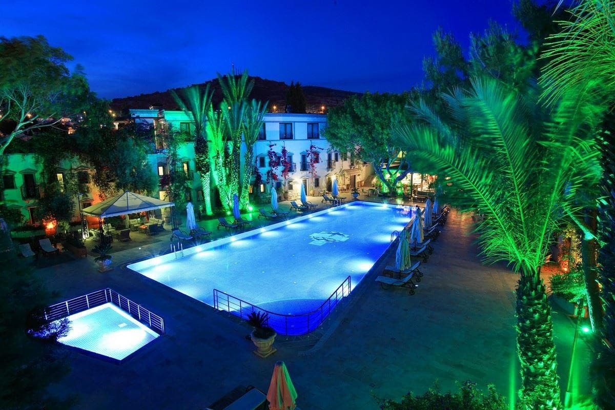 Marina Vista Hotel