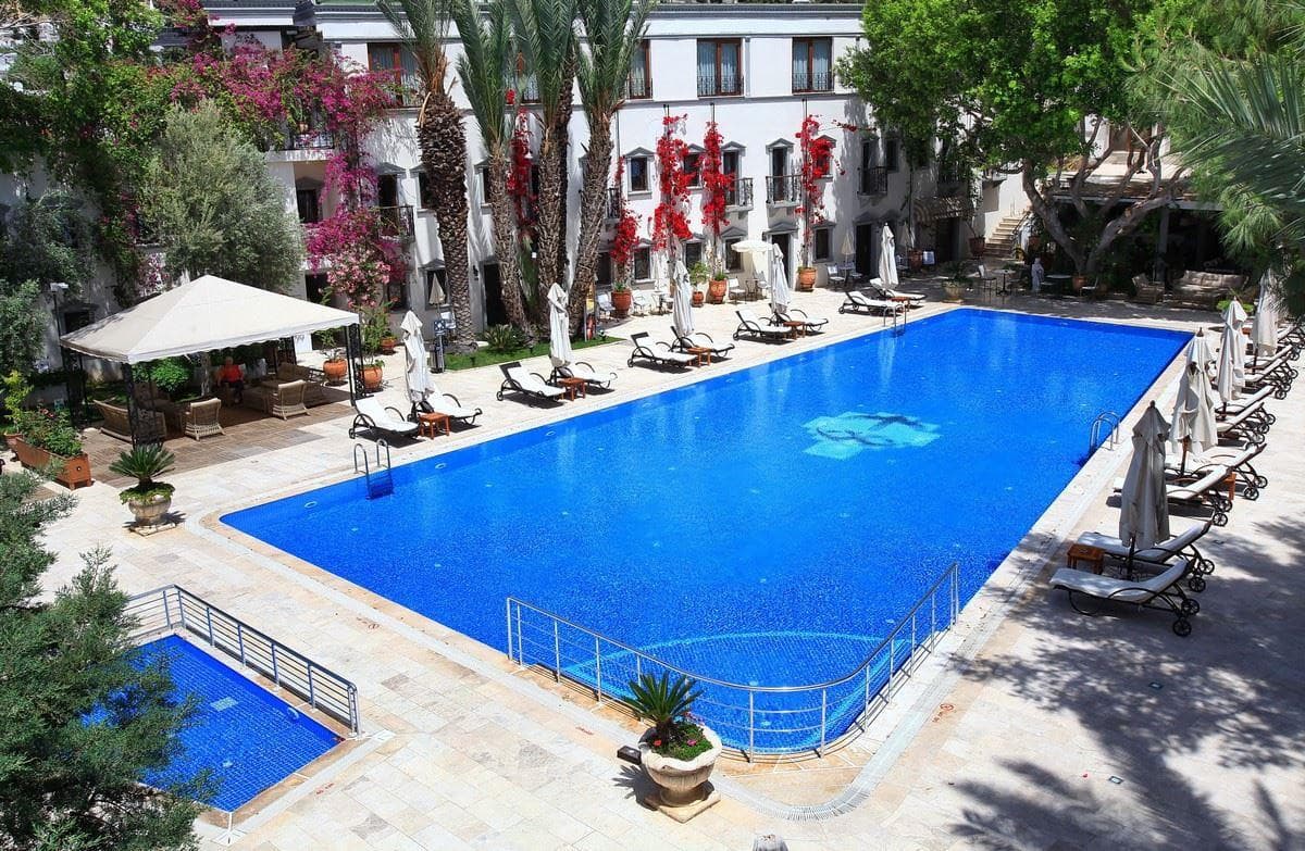 Marina Vista Hotel
