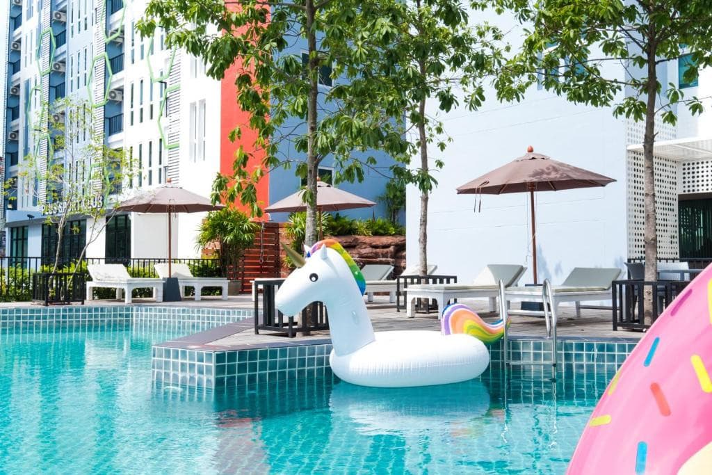 P-PLUS HOTEL