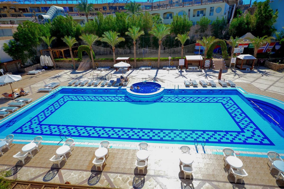 Falcon Naama Star Hotel