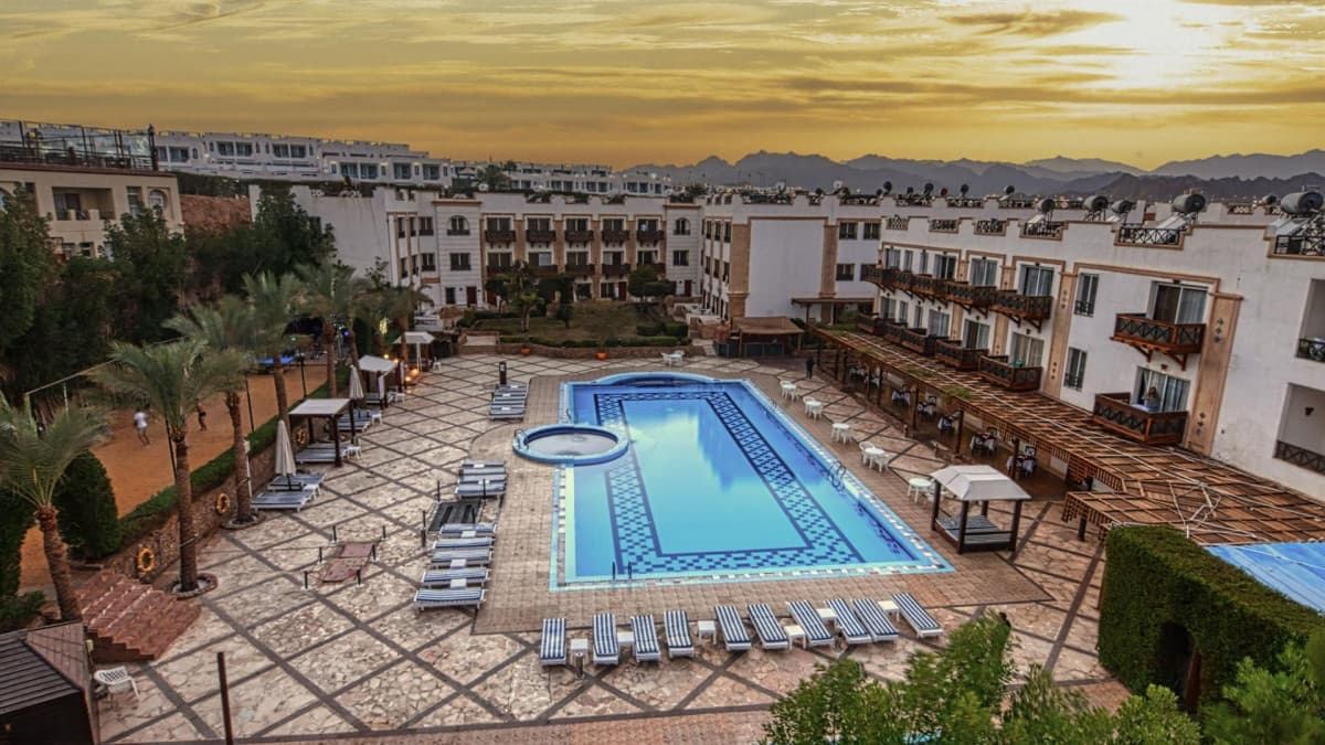 Falcon Naama Star Hotel
