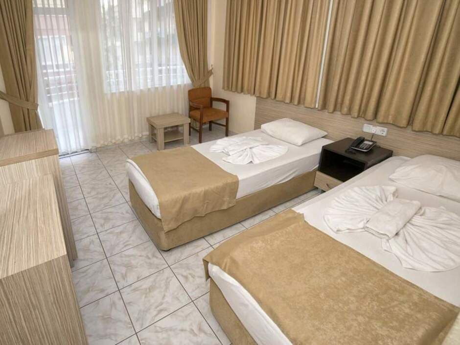 Kleopatra Bavyera Hotel