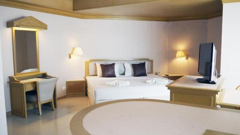 CITY BEACH RESORT