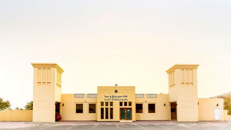 Golden Tulip Khatt Springs Resort & Spa