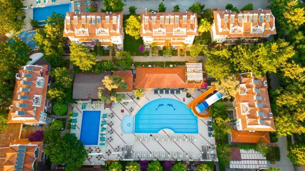 Perdikia Hill Hotels & Villas