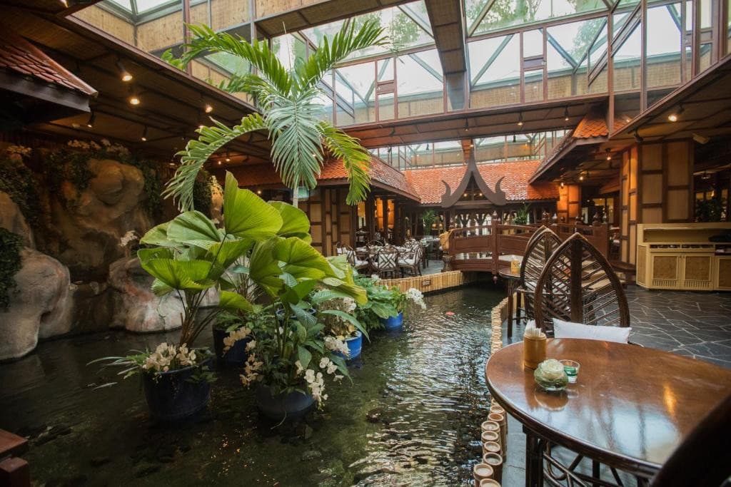Movenpick Grand Al Bustan Dubai