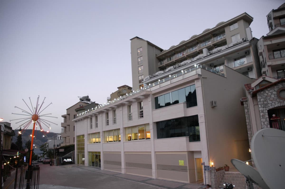 Meric Hotel (ex. Calypso Beach Hotel) 4*