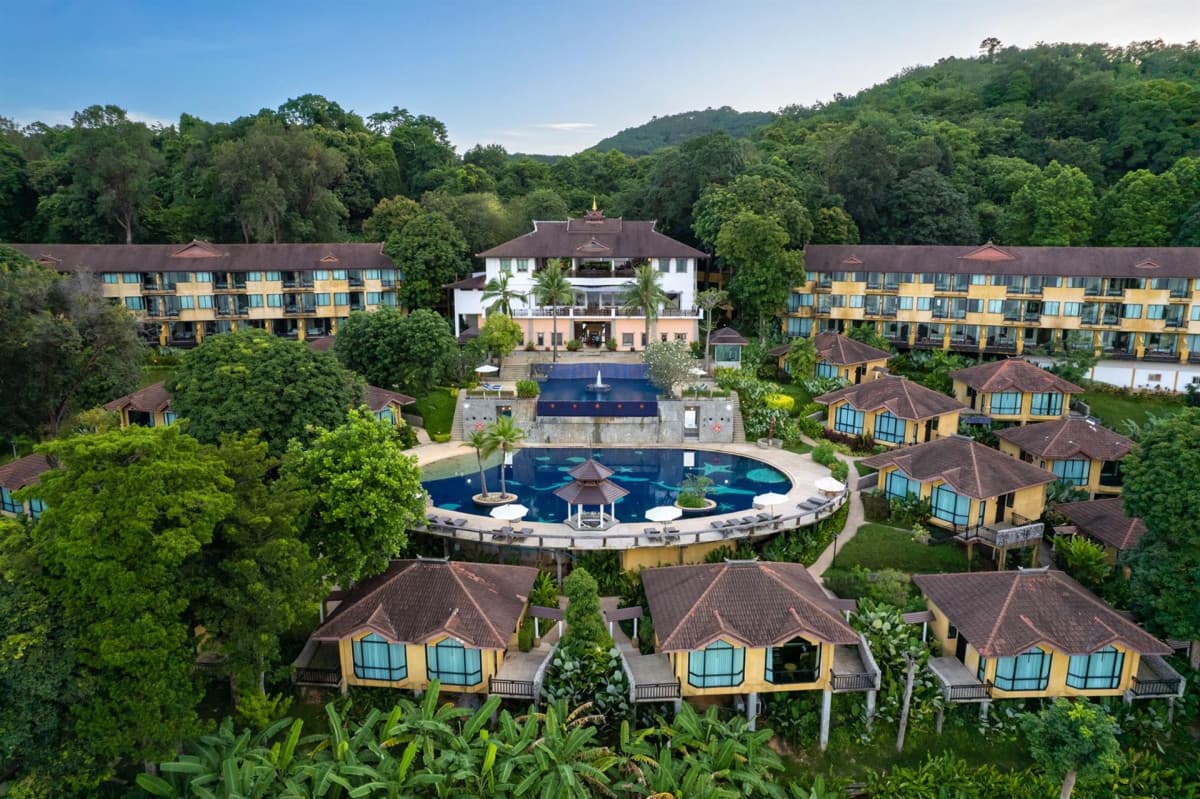 SUPALAI SCENIC BAY RESORT & SPA