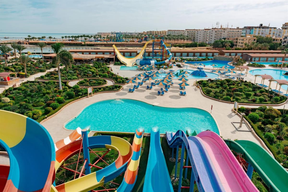 Hawaii Caesar Palace Hotel & Aquapark (ex. Mirage Aquapark)