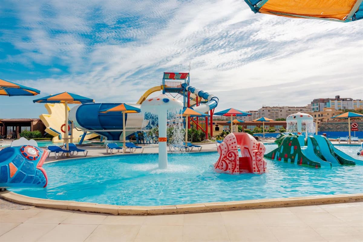 Hawaii Caesar Palace Hotel & Aquapark (ex. Mirage Aquapark)