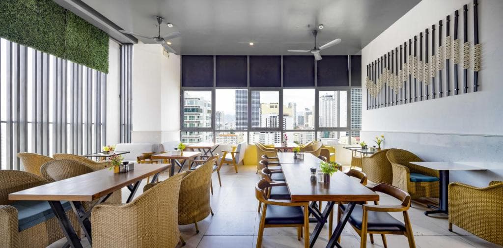 Atlantic Nha Trang Hotel 4* - Nha Trang