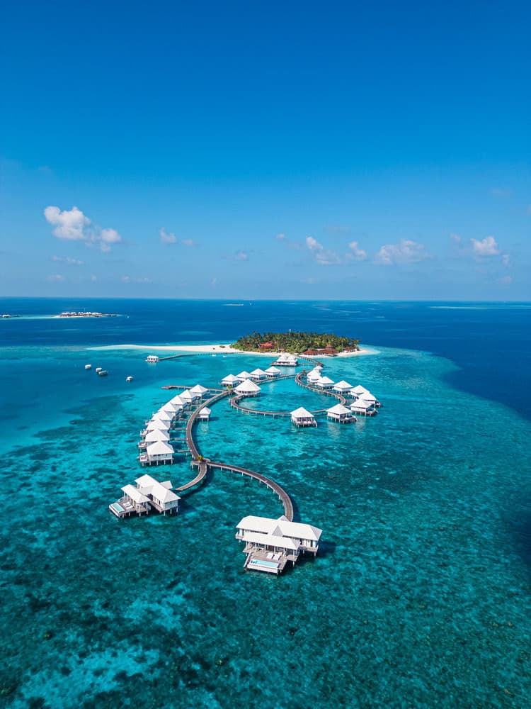 Diamonds Thudufushi Maldives