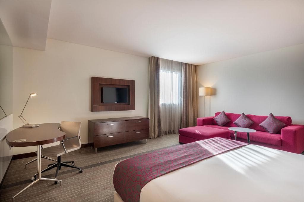 HOLIDAY INN MUSCAT AL SEEB