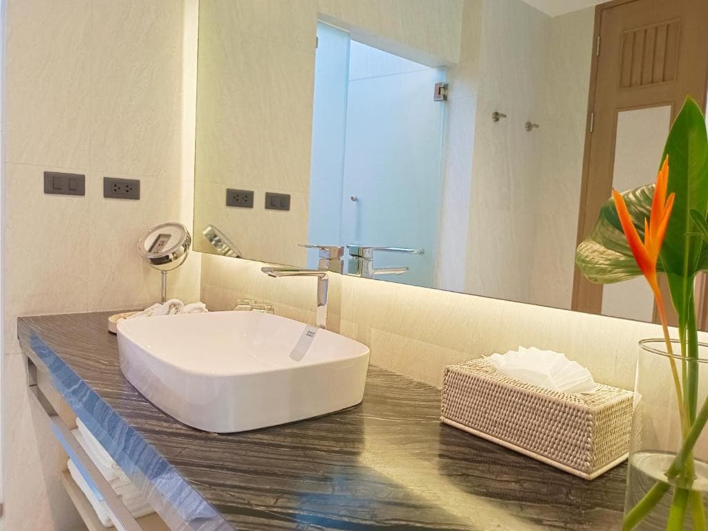 Sareeraya Villas & Suites