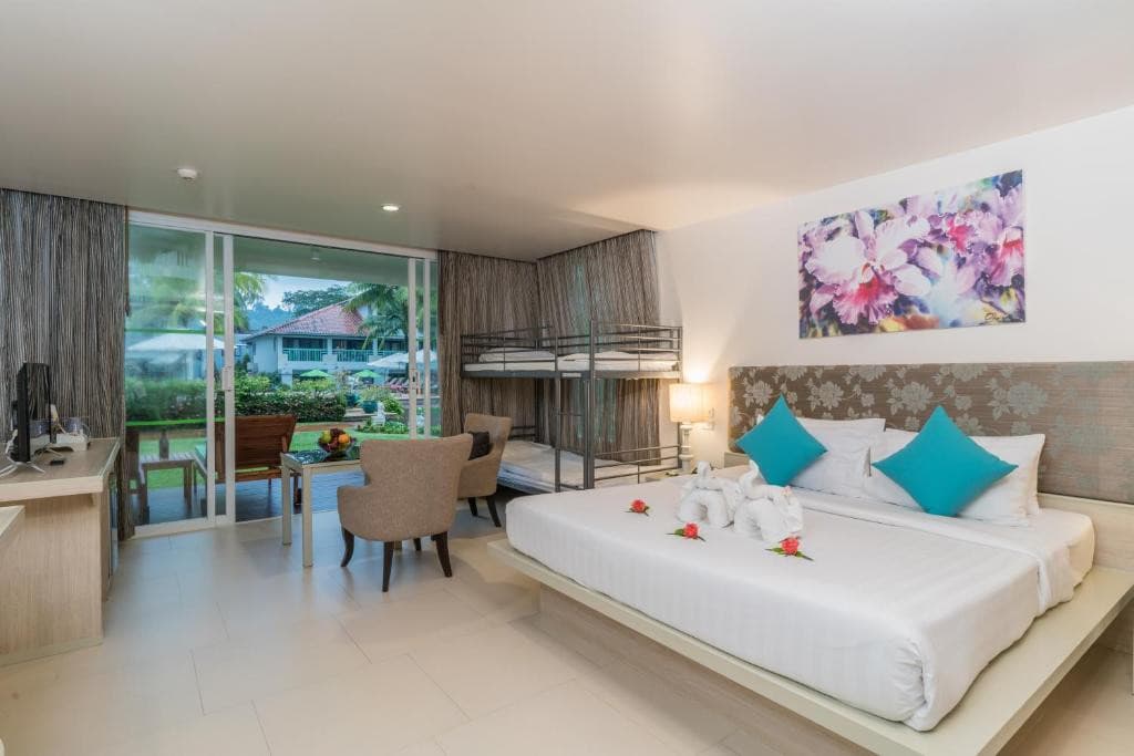 The Briza Beach Resort Khao Lak