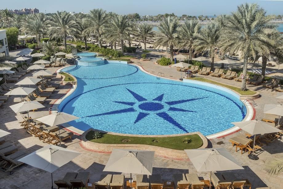 Radisson Blu Hotel & Resort Abu Dhabi Corniche