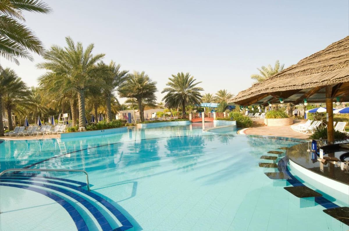 Radisson Blu Hotel & Resort Abu Dhabi Corniche