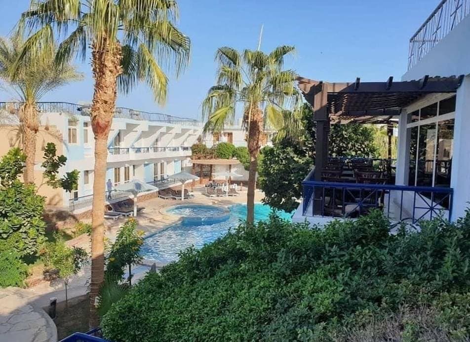 REGENCY ROYAL HILLS