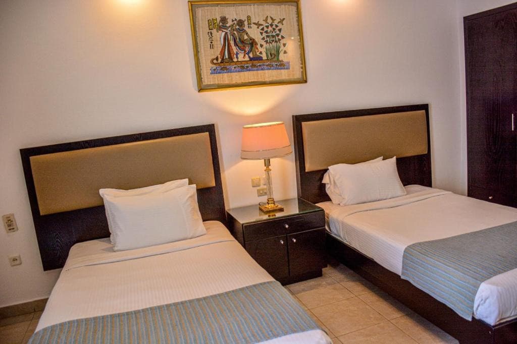 Desert View Hotel