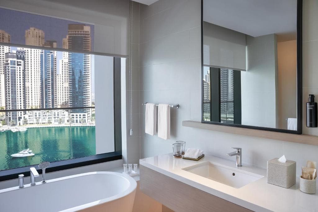 Vida Dubai Marina Yacht Club