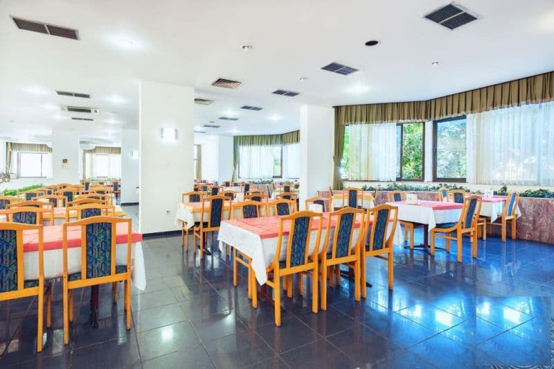 Sunshine Hotel