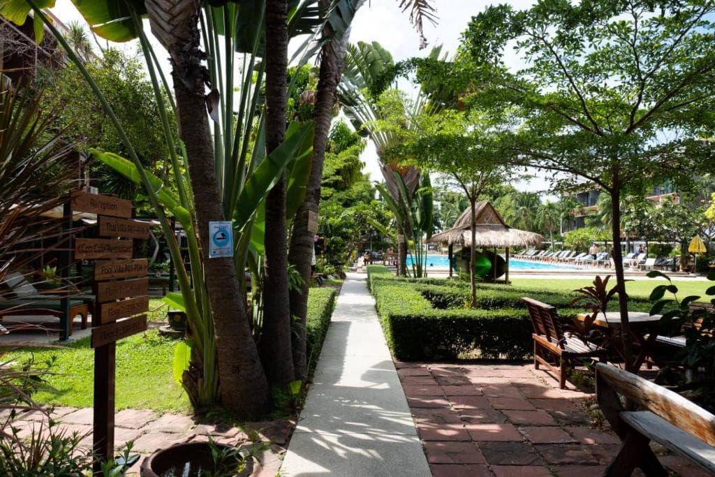 BASAYA BEACH HOTEL&RESORT