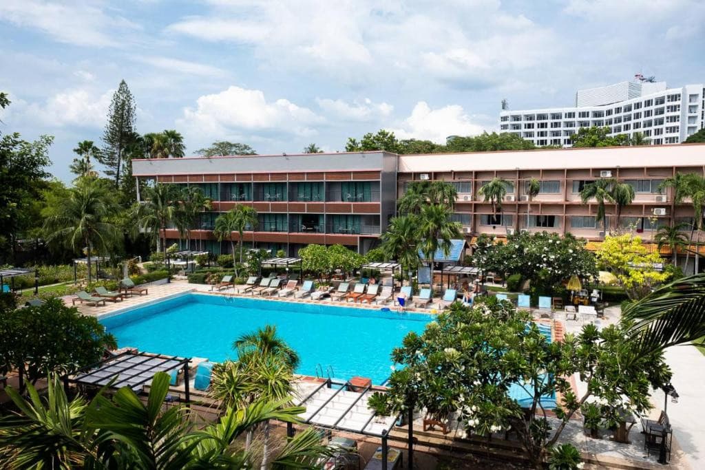 BASAYA BEACH HOTEL&RESORT