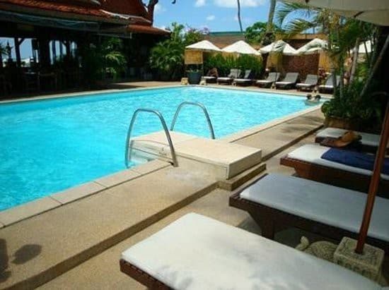 White House Beach Resort & Spa