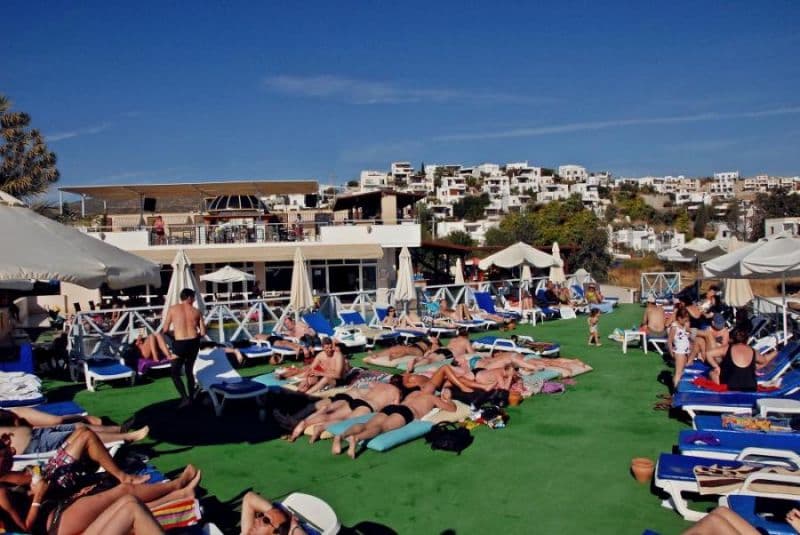 Eken Resort Hotel