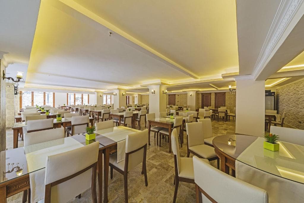 Lausos Palace Hotel