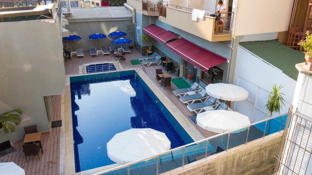 Aslan Corner Otel