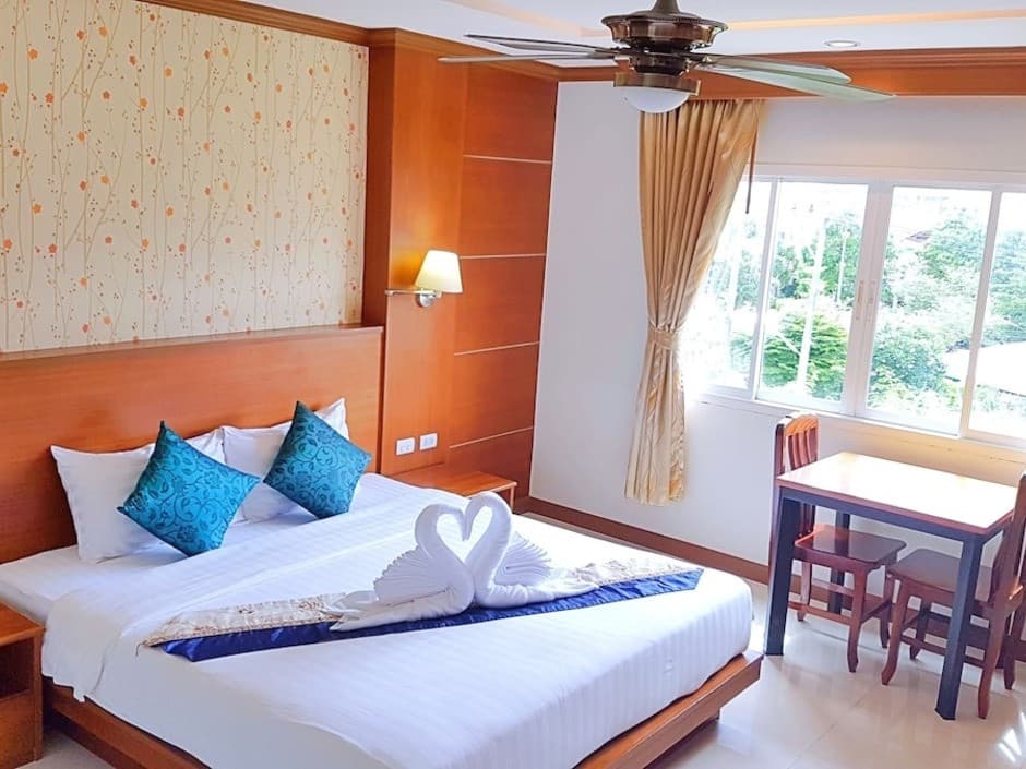 Green Harbor Hotel  & Servise  Apartament