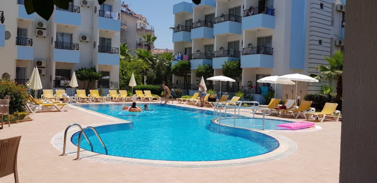 Summer Rose Hotel
