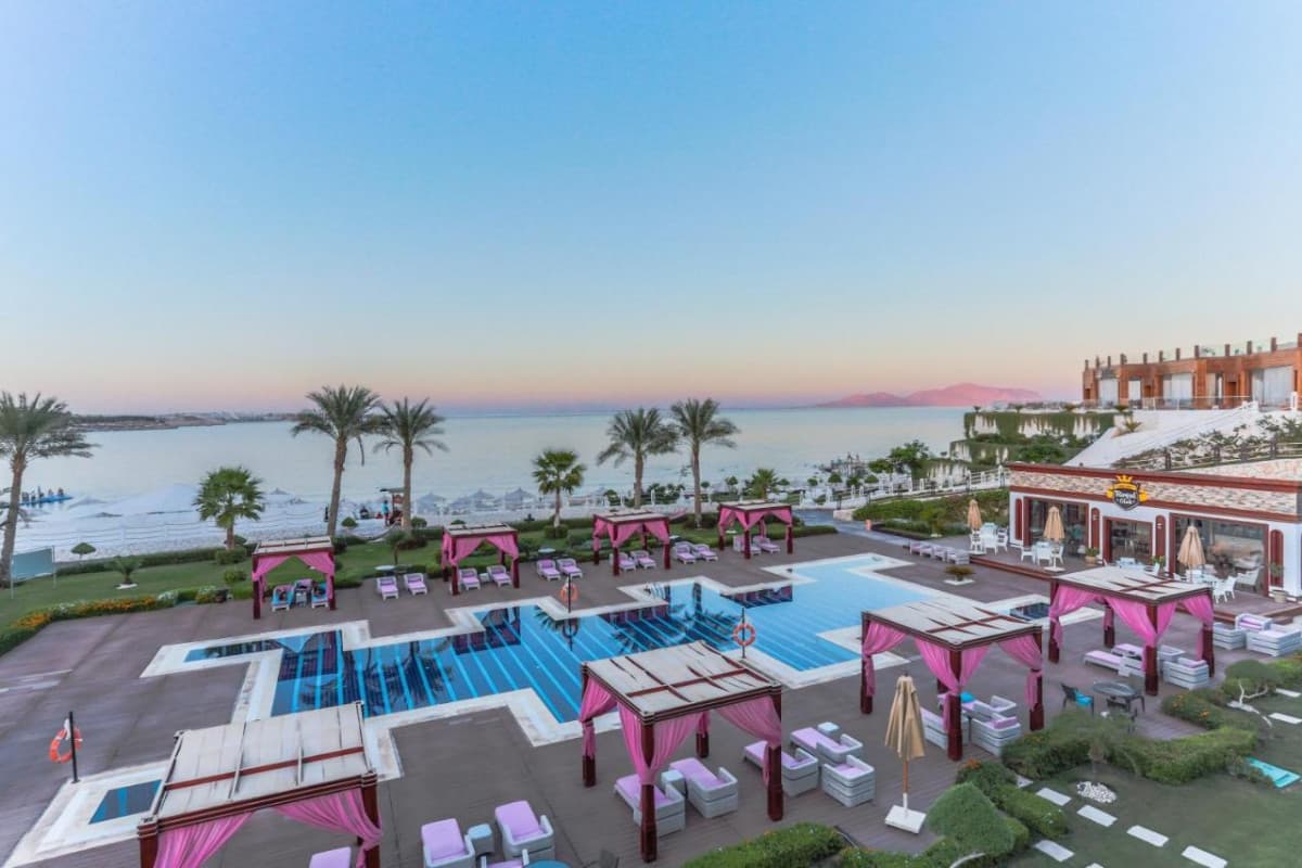 POSH CLUB SUNRISE ARABIAN BEACH RESORT